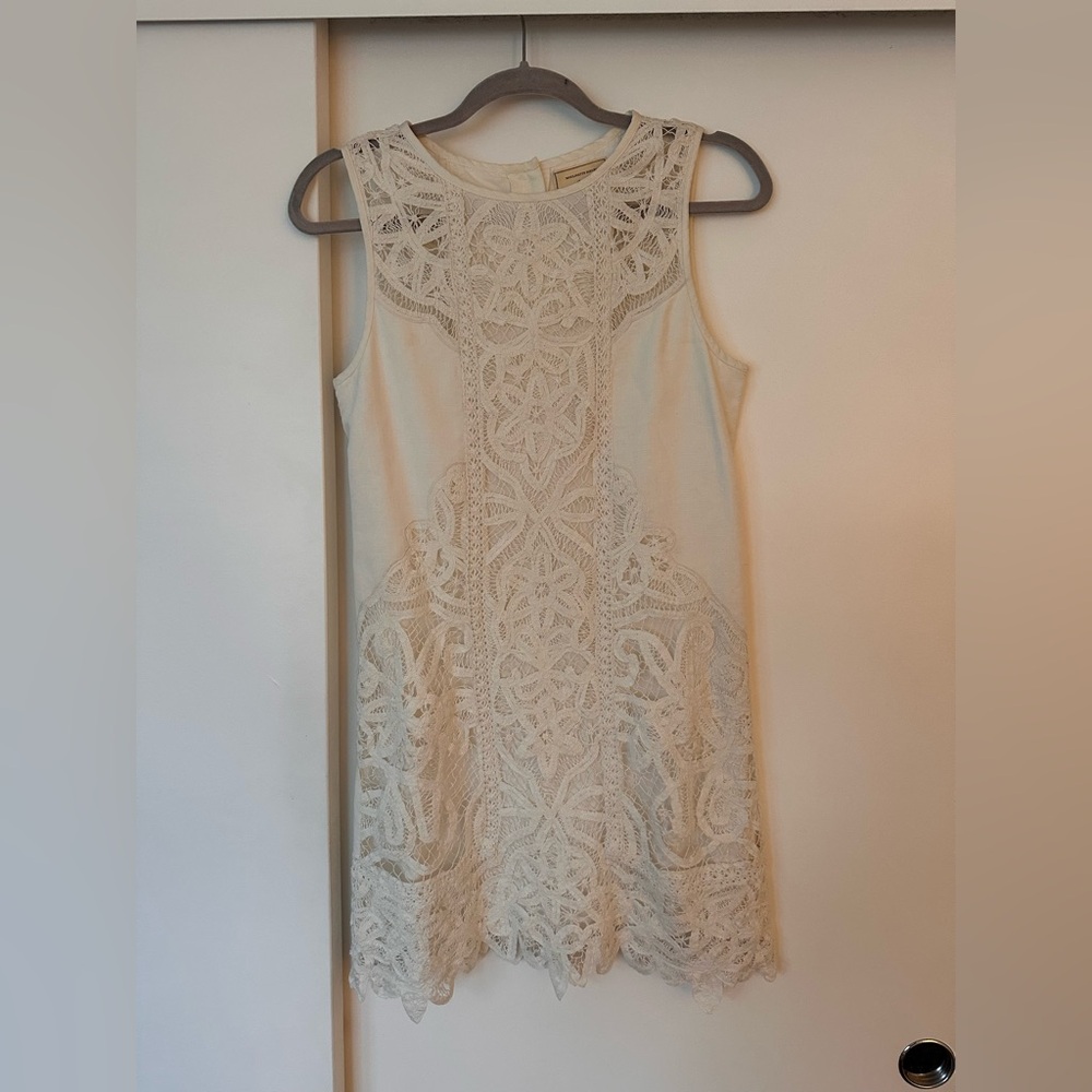 Lace Overlay Sleeveless Dress